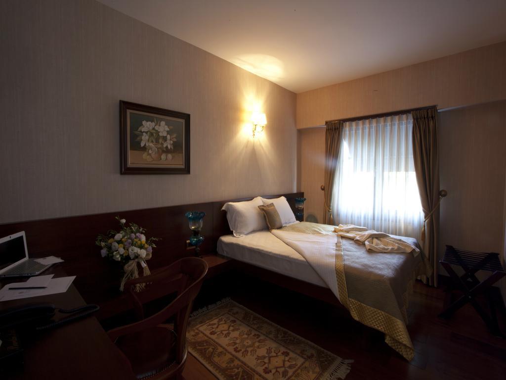 Burckin Hotel Istanboel