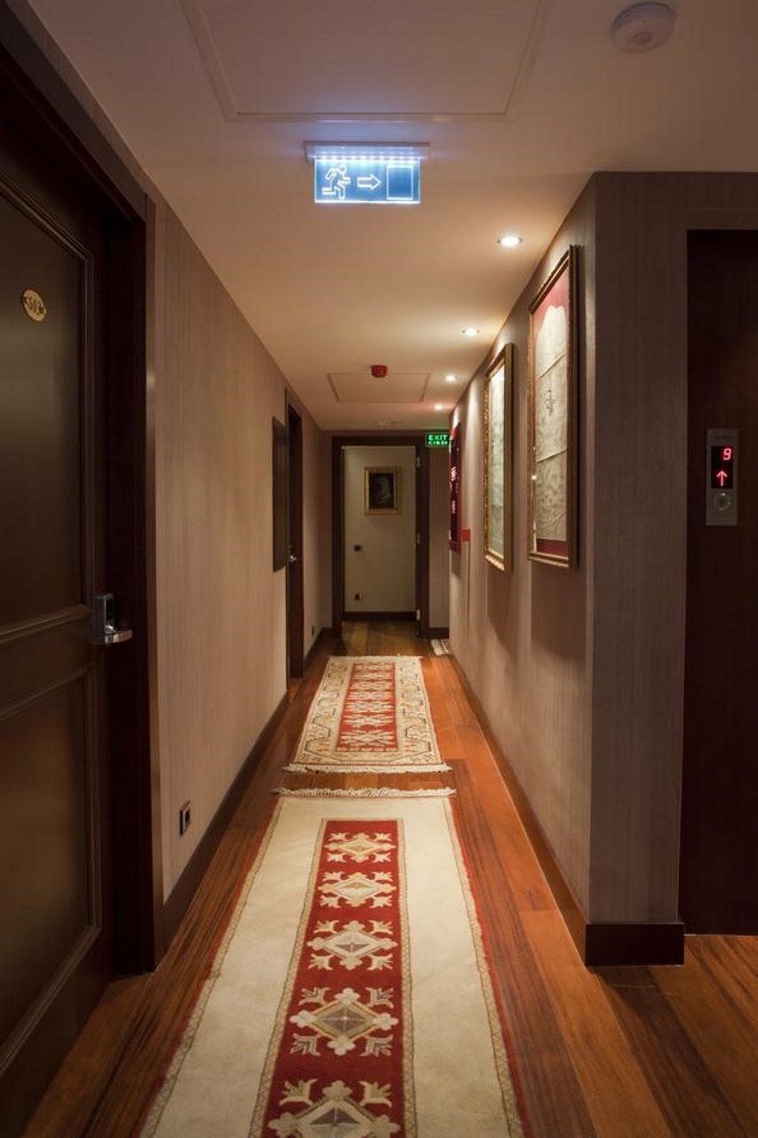 Hotel Burckin Istanboel